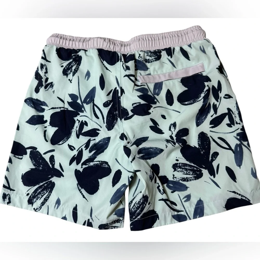 Ben Sherman Men’s Swim Trunks Navy Leaf Print Size Small